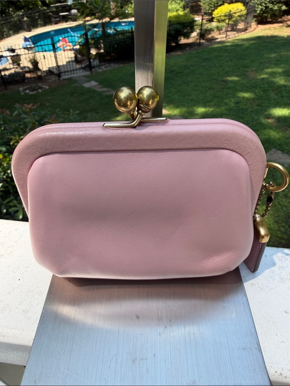 Coach Pink Leather Kiss-Lock Wristlet Coin Purse 1941 with Tag and dust bag - Picture 6 of 17